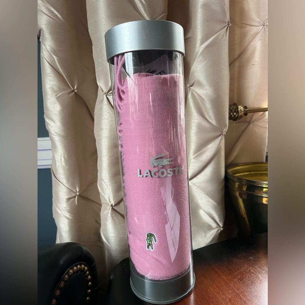 Lacoste pink scarf purchased in Paris, 100% lambswool, never worn